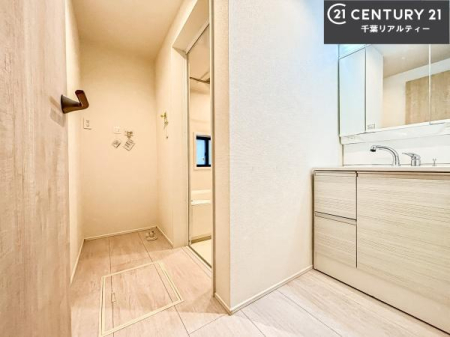 ���ʑ�E���ʏ� �g�Ȃ�𐮂�����ʏ��́A���������厖�ł��I������̐������̂��镵�͋C�����o�I�C�����悭���g�����������܂��B