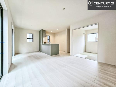 ���r���O �L�X�_�C�j���O�X�y�[�X�I������肨�H���B�΂��������y�������Ԃ��߂����܂��B���X�̔���������܂��I