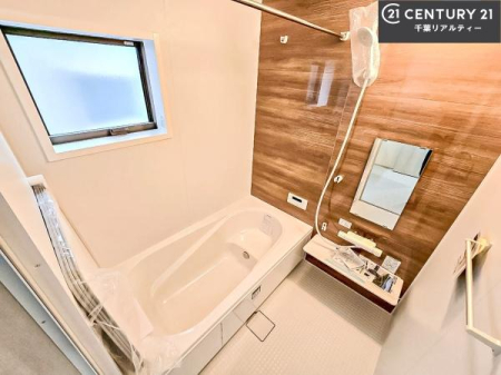 ���� �������������l�̕��͋C�̃o�X���[���́A�����o�Ă��ăo�X�^�C�����[���I
���d���撣���Ă��邲�J���ɂ��D�݂̓����̓����܂����āA�y����ł݂Ă͂������ł��傤���H