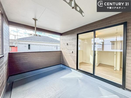 �o���R�j�[ ���[�t�o���R�j�[�I�������t���Ă���̂ŁA�}�ɉJ���~���Ă��G��ɂ������S�I�������������J�b�g���Ă����̂ŁA���V�C�̗ǂ����́A���O�֏o�Đ[�ċz����̂��悳�����ł��I