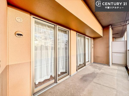 �o���R�j�[ �z������ǍD�ȃo���R�j�[�ł��I���ꂽ���ɂ͐�������n����J���I�Ȏ��Ԃ��y���߂܂��B