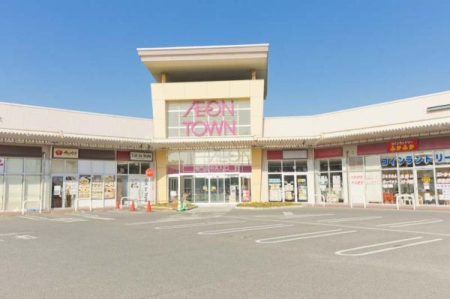 ���ӊ� �y�V���b�s���O�{�݁z�C�I���^�E�����K�u��F750m