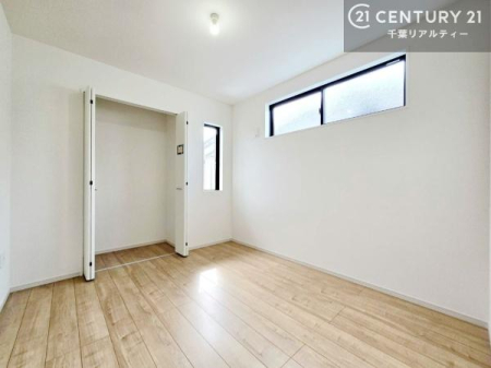 �q������ �|���o�������Ȃ��������́A���q�l�̂������Ƃ��Ă����S�ł��I
���[�X�y�[�X���[�����Ă���̂ŎU�炩�������������T�b�ƕЕt�����܂��I