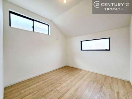 �m�� 2�ʍ̌����m�ۂ������邢�����́A���ʂ����ǂ��A���邭��ϋ��S�n�̗ǂ���ԂƂȂ��Ă���܂��B�����b�N�X���ĉ߂�����S�n�̗ǂ��������ł��I