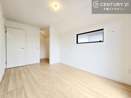 �m�� ���������Ƃɂ���������[�X�y�[�X���m�ۂ��Ă��邽�߁A���m����w�p�i�A�G�ߕ��܂ł������萮�����ڂł��A���Z��Ԃ��L�X�Ƃ��g�����������܂��B