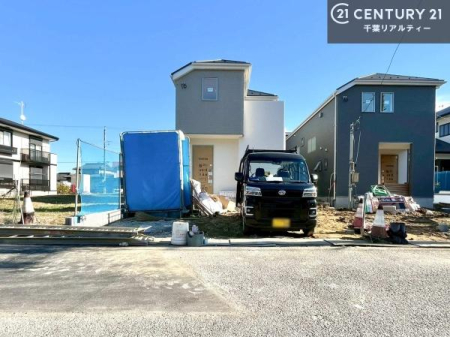 �O�ʓ��H�܂ތ��n�ʐ^ �O�ʓ��H��6���I�z����ǍD�ȗ��n�ł��B
�Ԍɓ��ꂪ���ȕ������S�ł��ˁB