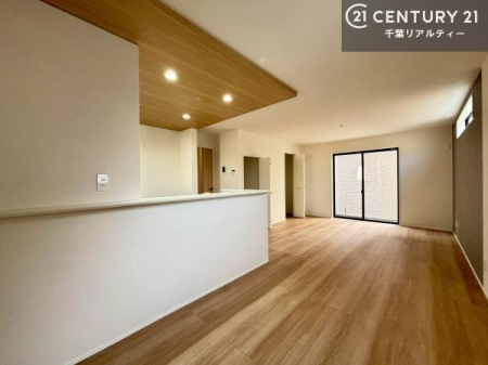 ���r���O �L�X�_�C�j���O�X�y�[�X�I������肨�H���B�΂��������y�������Ԃ��߂����܂��B���X�̔���������܂��I