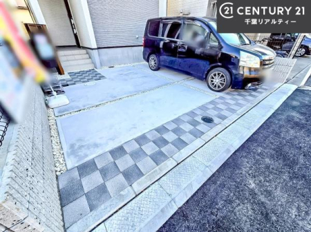 ���ԏ� ���ԃX�y�[�X��2�䕪����܂��I�Z�J���h�J�[�͂������A�o�C�N�⎩�]�ԂȂǂ��u���ꏊ�ɍ���܂���B