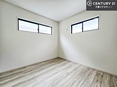 �q������ �|���o�������Ȃ��������́A���q�l�̂������Ƃ��Ă����S�ł��I
���[�X�y�[�X���[�����Ă���̂ŎU�炩�������������T�b�ƕЕt�����܂��I