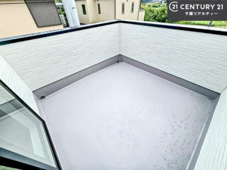 �o���R�j�[ �z������ǍD�ȃo���R�j�[�ł��I���ꂽ���ɂ͐�������n����J���I�Ȏ��Ԃ��y���߂܂��B