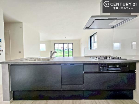 �L�b�`�� ���[�X�y�[�X���L�x�ŁA�����X�y�[�X���X�b�L���ƕЕt���Ђ�`�����p�ł��܂��I
���K�ɍ�Ƃ��ł��܂��I�����̗���������܂��I