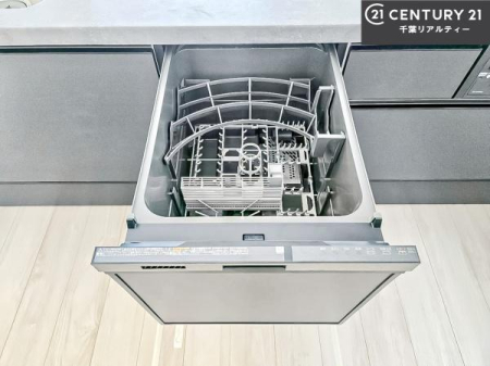 �L�b�`�� �H��@�t���I�Z��������~��͎�r��h�~�Ƃ��đ劈�􂵂܂��I�r���g�C���d�l�Ȃ̂ŁA�ꏊ����炸�����X�y�[�X���L���g���Ď�ۂ悭��Ƃ��o���܂��I