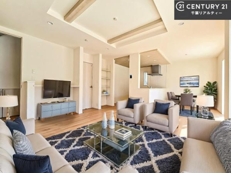 ���r���O �Ƌ��CG�p�[�X�ł��B�S�n�ǂ����r���O�͉Ƒ������R�ƏW�܂�܂��B�Ƒ��c�R�̎��Ԃ����������ł��B���Ƒ��ƁA����w�[���������Ԃ��߂��������ł��ˁB