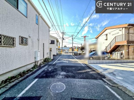 �O�ʓ��H�܂ތ��n�ʐ^ �O�ʓ��H5.5���I�z����ǍD�ȗ��n�ł��B
�Ԍɓ��ꂪ���ȕ������S�ł��ˁB