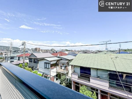 �Z�˂���̒��]�ʐ^ ������������Z��X�ł��I���͂ɂ͍����������Ȃ��A�󂪍L���J����������A�z�������傫���Ղ��邱�Ƃ�����܂���I�C�����̗ǂ������ʂ蔲����X���݂ł��I