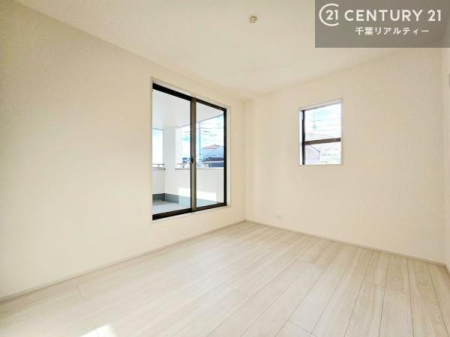 �m�� ���邢�����́A���ʂ����ǂ��A���邭��ϋ��S�n�̗ǂ���ԂƂȂ��Ă���܂��B�����b�N�X���ĉ߂�����S�n�̗ǂ��������ł��I���̖ڊo�߂��X�b�L�����܂��ˁI