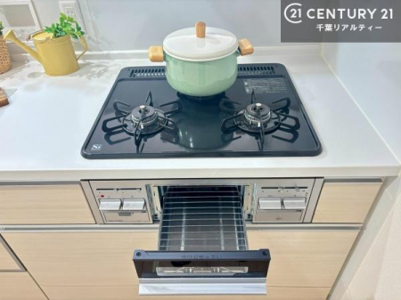 �L�b�`�� �R�����͎O������̂ł������̓����i�s���ł��܂��B
�������O�����t���ł��B�����X�y�[�X���L�X���Ă���׍�Ƃ����₷���I�g�����肪�ǂ��V�X�e���L�b�`���ł��I