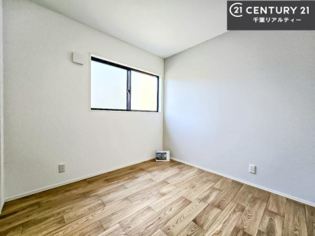 �q������ �|���o�������Ȃ��������́A���q�l�̂������Ƃ��Ă����S�ł��I
���[�X�y�[�X���[�����Ă���̂ŎU�炩�������������T�b�ƕЕt�����܂��I