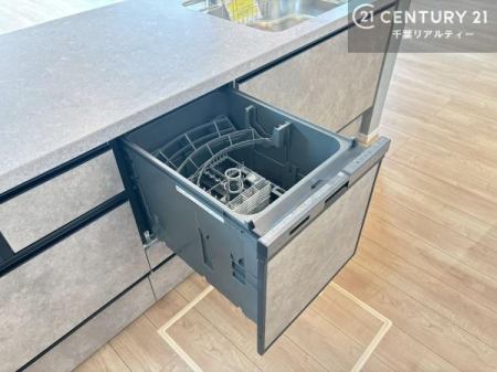 �L�b�`�� �H��@�t���I�Z��������~��͎�r��h�~�Ƃ��đ劈�􂵂܂��I�r���g�C���d�l�Ȃ̂ŁA�ꏊ����炸�����X�y�[�X���L���g���Ď�ۂ悭��Ƃ��o���܂��I