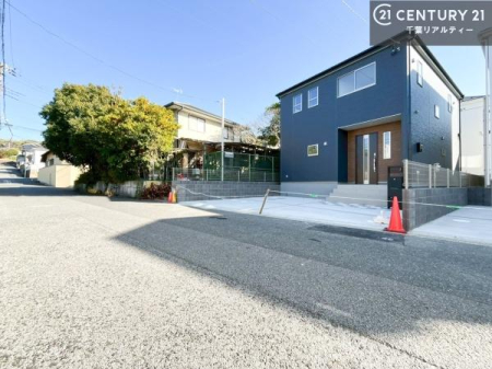 �O�ʓ��H�܂ތ��n�ʐ^ �C�ɂȂ邨�q�l�̊w�Z�܂ł̓��̂��w�܂ł̃��[�g�A���������̏ꏊ�Ȃǂ����ꏏ�ɂ��ē��������܂��I