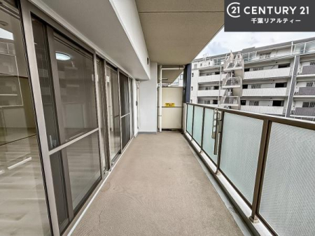 �o���R�j�[ �z������ǍD�ȃo���R�j�[�ł��I���ꂽ���ɂ͐�������n����J���I�Ȏ��Ԃ��y���߂܂��B