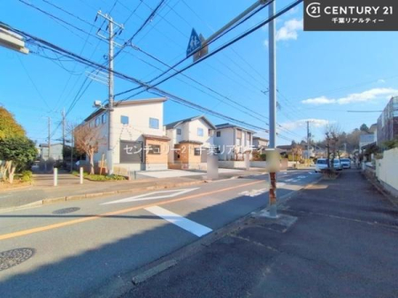 �O�ʓ��H�܂ތ��n�ʐ^ ���ӊ���A���q�l�̂���]�ɍ������������ꏏ�ɂ��ē���v���܂��B�Z��[���A�h�o�C�U�[�ɂ�邲���k������܂��B���Ђ͂��₢���킹�ɑ��Ή����܂��I���҂������܂���I