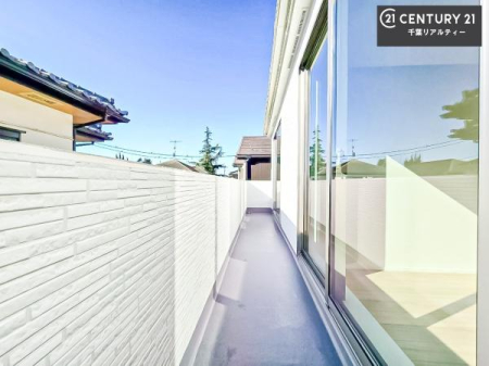 �o���R�j�[ �z������ǍD�ȃo���R�j�[�ł��I���ꂽ���ɂ͐�������n����J���I�Ȏ��Ԃ��y���߂܂��B
