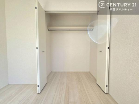 ���[ �����Ղ�̎��[�X�y�[�X�ŁA��炵���������萮���Z�܂��B�Ƒ��̉ו������ꂢ�ɕЕt���A���������K�ɉ߂����܂��B