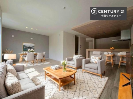 ���r���O �Ƌ��CG�p�[�X�ł��B�J�����̂���L�XLDK�I�\�t�@�[��_�C�j���O�e�[�u����u���Ă������ɂȂ�Ȃ��̂ŉ��K�ɉ߂����܂��I
�R�~���j�P�[�V���������₷�����r���O�ł��I