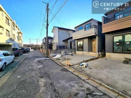 �O�ʓ��H�܂ތ��n�ʐ^ ���ӊ���A���q�l�̂���]�ɍ������������ꏏ�ɂ��ē���v���܂��B�Z��[���A�h�o�C�U�[�ɂ�邲���k������܂��B���Ђ͂��₢���킹�ɑ��Ή����܂��I���҂������܂���I