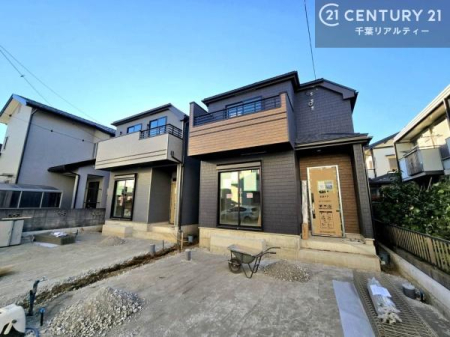 ���̑����n ���݌��z���B������͖��邭�J���I�ȃ��r���O��ŐV�ݔ��̃L�b�`���Ȃǉ��K�ȋ�Ԃ��L����܂��B�����������炱���g�V������炵�h�ւ̊��҂����܂�Z�܂��B�����������Ȃ����z���̗l�q���K���ł��B