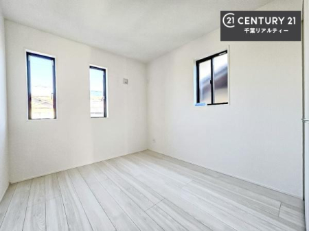 �m�� 2�ʍ̌����m�ۂ������邢�����́A���ʂ����ǂ��A���邭��ϋ��S�n�̗ǂ���ԂƂȂ��Ă���܂��B�����b�N�X���ĉ߂�����S�n�̗ǂ��������ł��I���̖ڊo�߂��X�b�L�����܂��ˁI