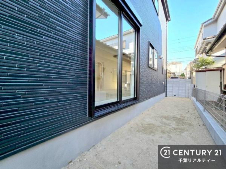 �� ����X�y�[�X���I
�K�[�f�j���O��ƒ�؉����y���߂ăA�E�g�h�A�̎�����������ł��ˁI���n�̔��J�Ò��ł��I