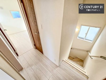 ���̑����� �K�i�͖��邭�萠������Ă��܂��B���q�l�₲�N�z�̕������S���Ă����p�����܂��ˁB