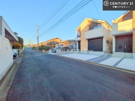 �O�ʓ��H�܂ތ��n�ʐ^ �O�ʓ��H��6���I�z����ǍD�ȗ��n�ł��B
