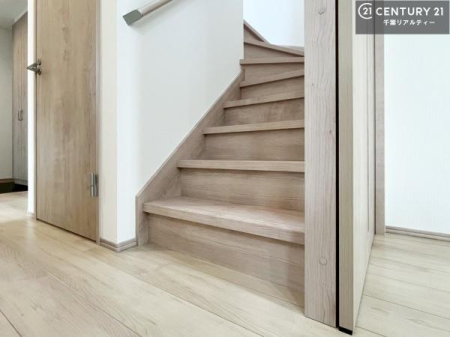 ���̑����� �K�i�͖��邭�萠������Ă��܂��B���q�l�₲�N�z�̕������S���Ă����p�����܂��ˁB