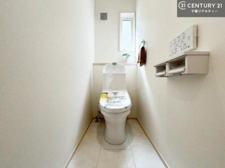 �g�C�� 1�E2�K�Ƀg�C�����������܂��I���̖Z�������ԑт��҂����ɂ��݂����ł��ˁB������Ƃ����������̂���g�C���ł�����ꂪ���₷���ł��I