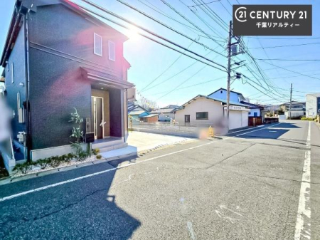 �O�ʓ��H�܂ތ��n�ʐ^ ���ӊ���A���q�l�̂���]�ɍ������������ꏏ�ɂ��ē���v���܂��B�Z��[���A�h�o�C�U�[�ɂ�邲���k������܂��B���Ђ͂��₢���킹�ɑ��Ή����܂��I���҂������܂���I