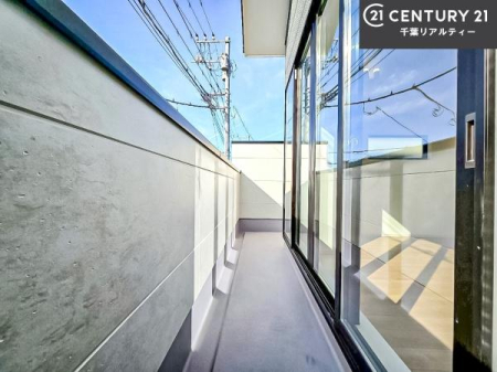 �o���R�j�[ �z������ǍD�ȃo���R�j�[�ł��I���ꂽ���ɂ͐�������n����J���I�Ȏ��Ԃ��y���߂܂��B
