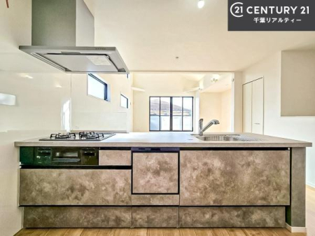 �L�b�`�� ���[�X�y�[�X���L�x�ŁA�����X�y�[�X���X�b�L���ƕЕt���Ђ�`�����p�ł��܂��I
���K�ɍ�Ƃ��ł��܂��I�����̗���������܂��I