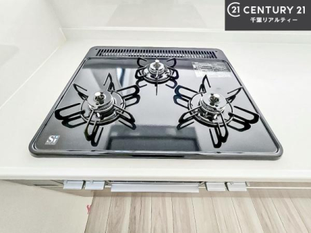 �L�b�`�� �R�����͎O������̂ł������̓����i�s���ł��܂��B
�������O�����t���ł��B�����X�y�[�X���L�X���Ă���׍�Ƃ����₷���I�g�����肪�ǂ��V�X�e���L�b�`���ł��I