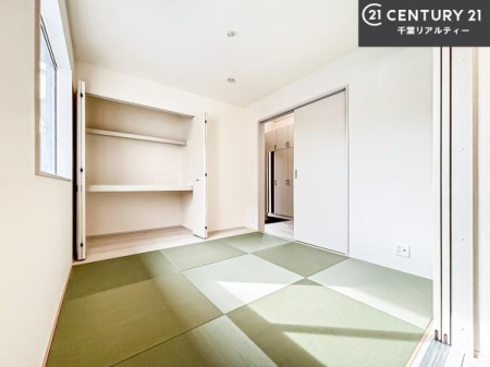 �a�� ���r���O�Ɨאڂ����a���ł��I�Ǝ��̋x�e�X�y�[�X��L�b�Y�X�y�[�X�Ƃ��Ċ��p����̂��悳�����ł��ˁI
�a���̎g�����͖�����I