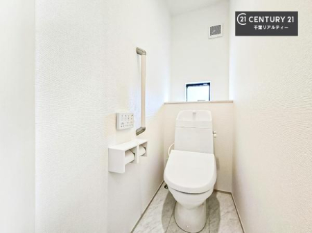 �g�C�� 1�E2�K�Ƀg�C�����������܂��I���̖Z�������ԑт��҂����ɂ��݂����ł��ˁB������Ƃ����������̂���g�C���ł�����ꂪ���₷���ł��I