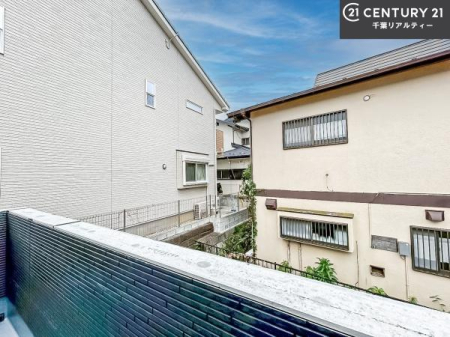 �Z�˂���̒��]�ʐ^ ������������Z��X�ł��I���͂ɂ͍����������Ȃ��A�󂪍L���J����������A�z�������傫���Ղ��邱�Ƃ�����܂���I�C�����̗ǂ������ʂ蔲����X���݂ł��I