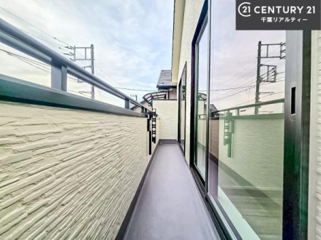 �o���R�j�[ �z������ǍD�ȃo���R�j�[�ł��I���ꂽ���ɂ͐�������n����J���I�Ȏ��Ԃ��y���߂܂��B
