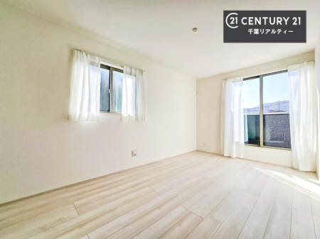 �Q�� �o���R�j�[�ɖʂ��Ă���m���ł��B���邭�����肪����A���C����������ł��܂��I���N���āA�O�ɏo�Ĕw�L�т����[�ċz�����ǂ������}������邱�Ƃ��ł��܂��B