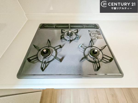 �L�b�`�� �R�����͎O������̂ł������̓����i�s���ł��܂��B
�������O�����t���ł��B�����X�y�[�X���L�X���Ă���׍�Ƃ����₷���I�g�����肪�ǂ��V�X�e���L�b�`���ł��I