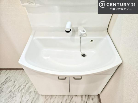 ���ʑ�E���ʏ� �[�����ʑ�{�E���́A�������˂ɂ����̂ł�����ꂪ�y�X�I���������ۂĂ܂��I
�L���C�Ȑ��ʏ��Ŏ��������̃��`�x�[�V�������オ��܂��ˁI