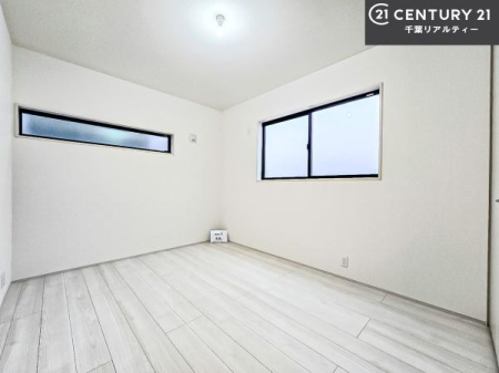 �q������ �|���o�������Ȃ��������́A���q�l�̂������Ƃ��Ă����S�ł��I
���[�X�y�[�X���[�����Ă���̂ŎU�炩�������������T�b�ƕЕt�����܂��I