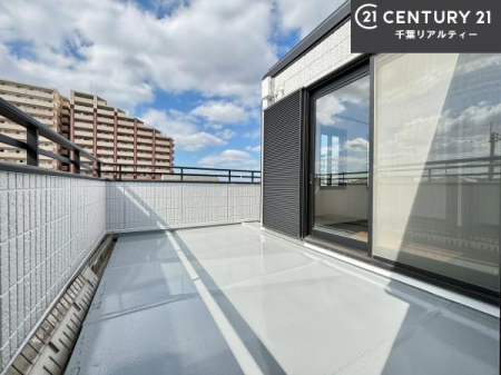 �o���R�j�[ �z������ǍD�ȃo���R�j�[�ł��I���ꂽ���ɂ͐�������n����J���I�Ȏ��Ԃ��y���߂܂��B
